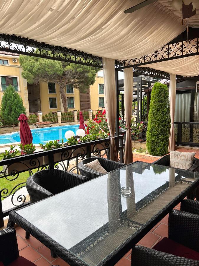 Family Hotel Paradise Άγιος Κωνσταντίνος και Ελένη Εξωτερικό φωτογραφία