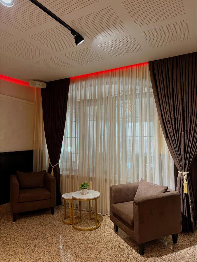Family Hotel Paradise Άγιος Κωνσταντίνος και Ελένη Εξωτερικό φωτογραφία