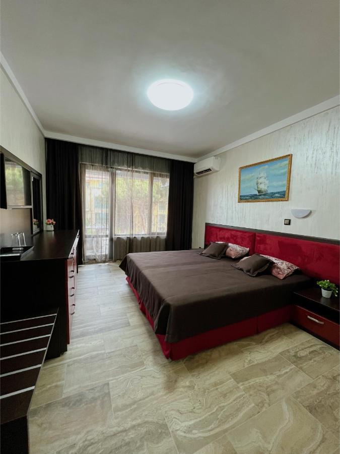 Family Hotel Paradise Άγιος Κωνσταντίνος και Ελένη Εξωτερικό φωτογραφία